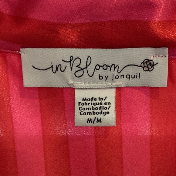 🆕️ In Bloom Silky Pajama top, Size Medium, NWT - Picture 6 of 7